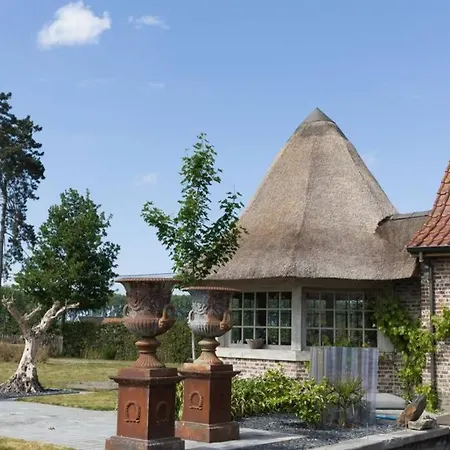 Villa Paradise Of Dreams Sint-Laureins